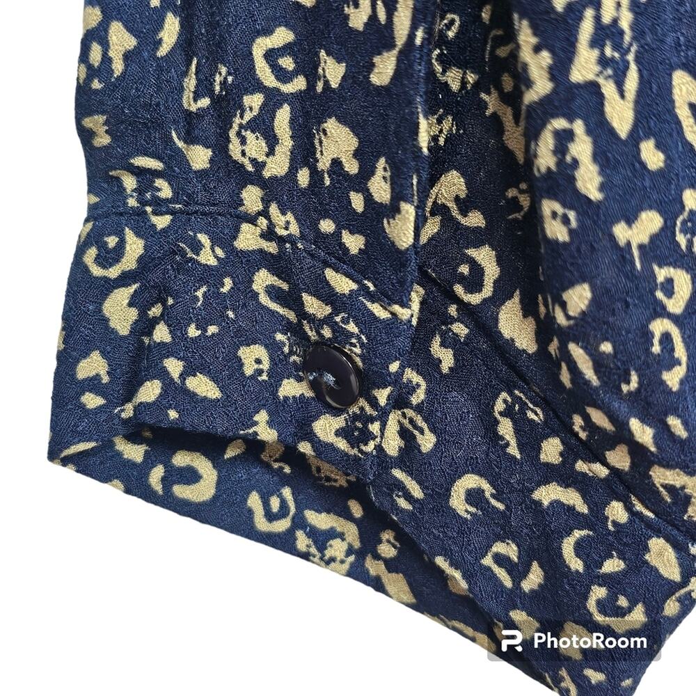 BAKU Navy Animal Print Crossover Blouse NWT Size L - Picture 6 of 11